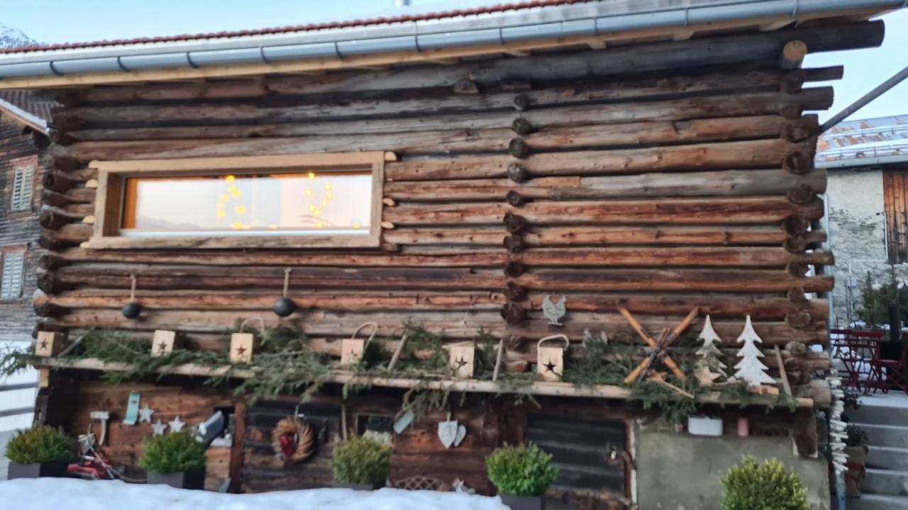 Chesa Prema Bed & Breakfast - Restaurant Дизентис Екстериор снимка