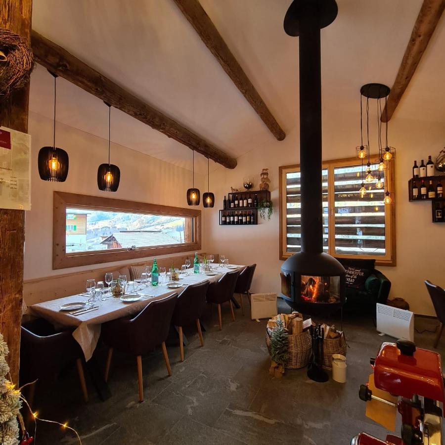 Chesa Prema Bed & Breakfast - Restaurant Дизентис Екстериор снимка