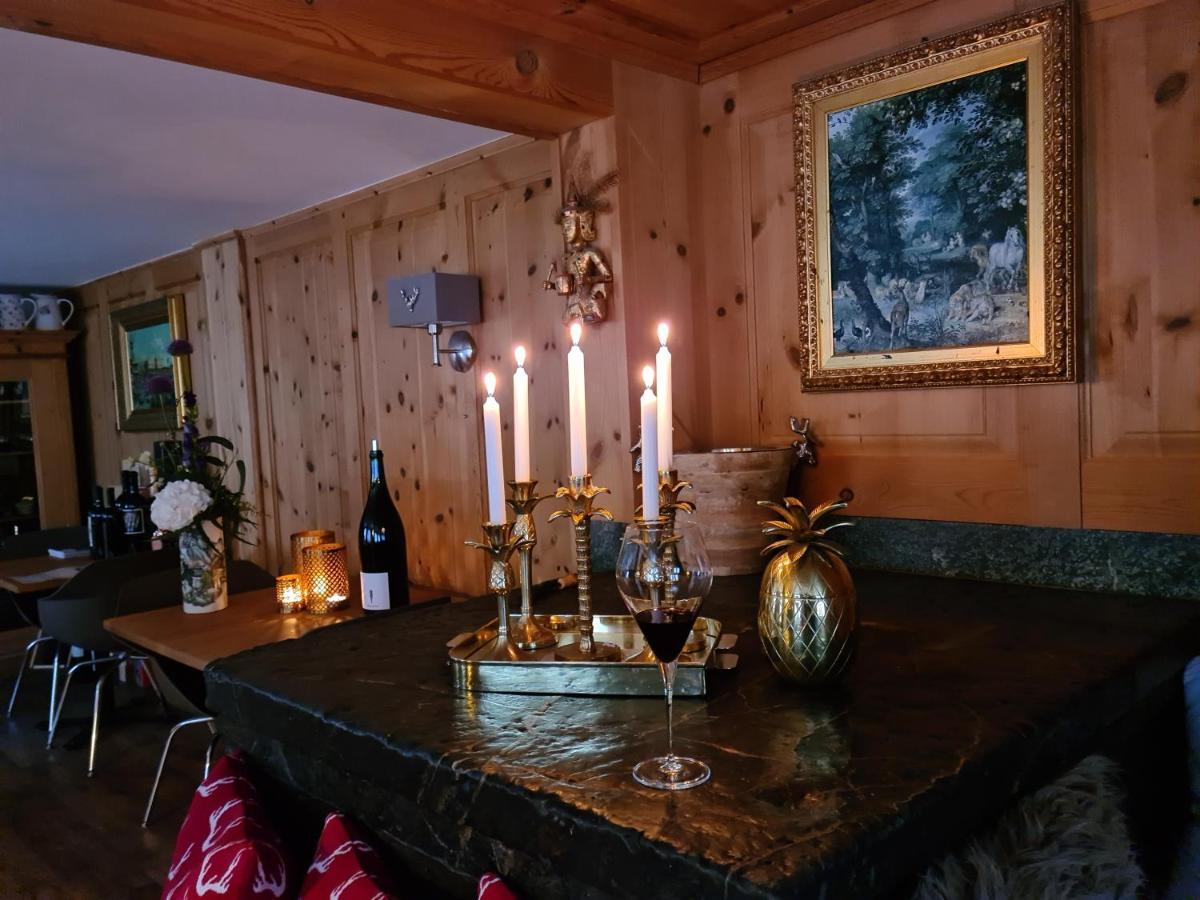 Chesa Prema Bed & Breakfast - Restaurant Дизентис Екстериор снимка